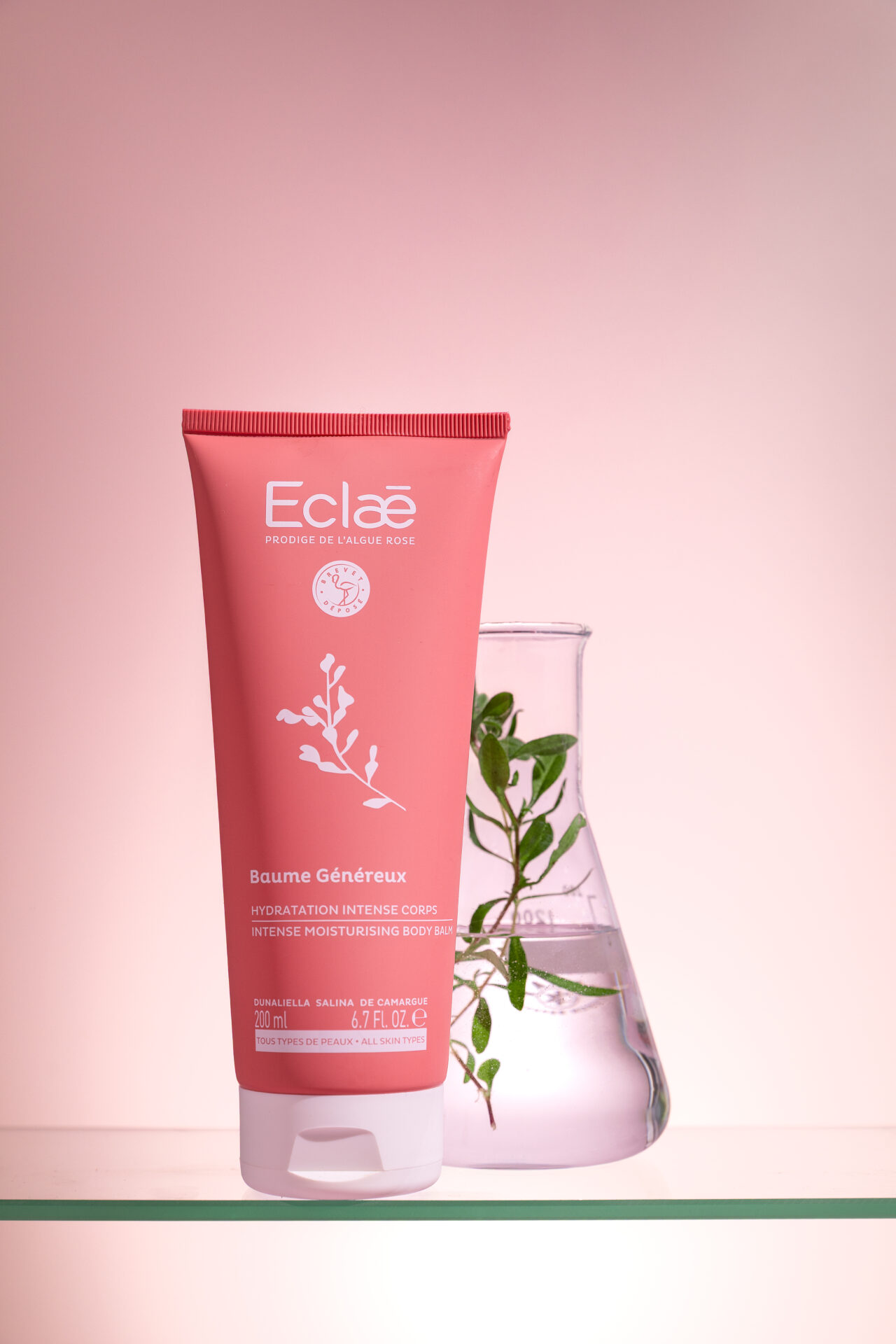 Packshot flacon baume corps – photo produit cosmétique - Paris